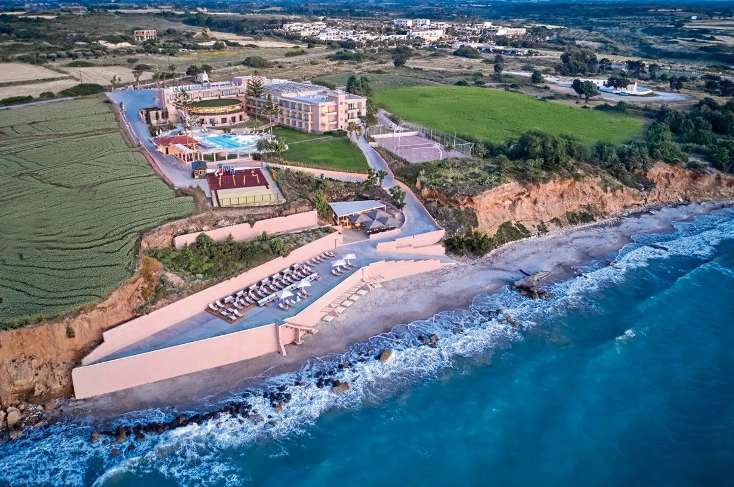 Ammos Luxury Resort Pool