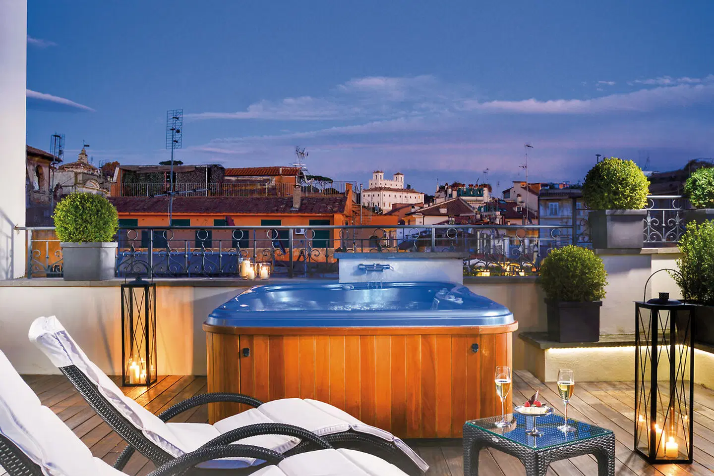 The First Roma Arte Terrasse