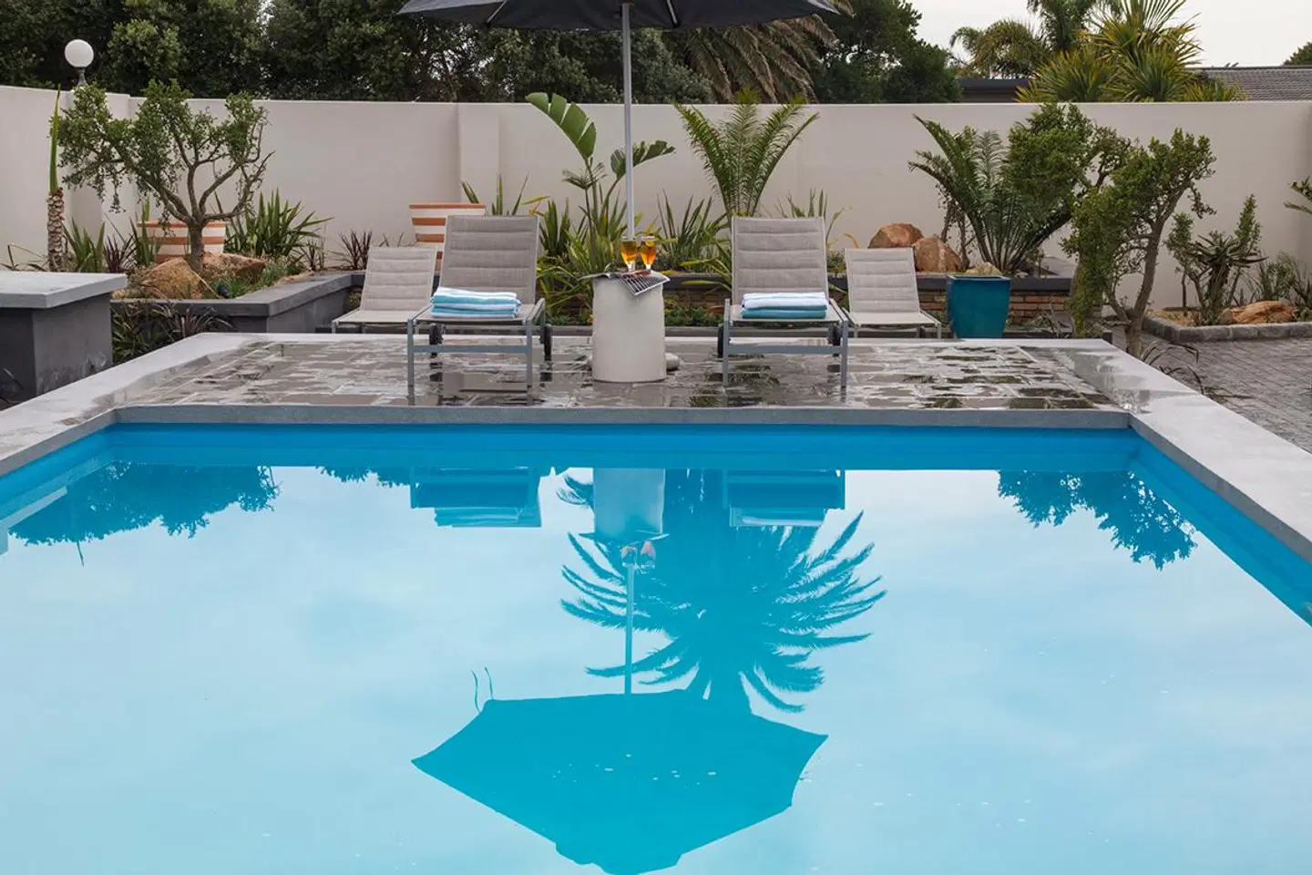 Ocean Bay Guesthouse Pool