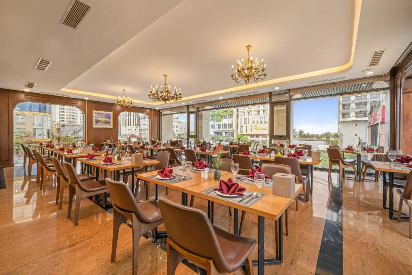 Golden Lotus Hotel Restaurant