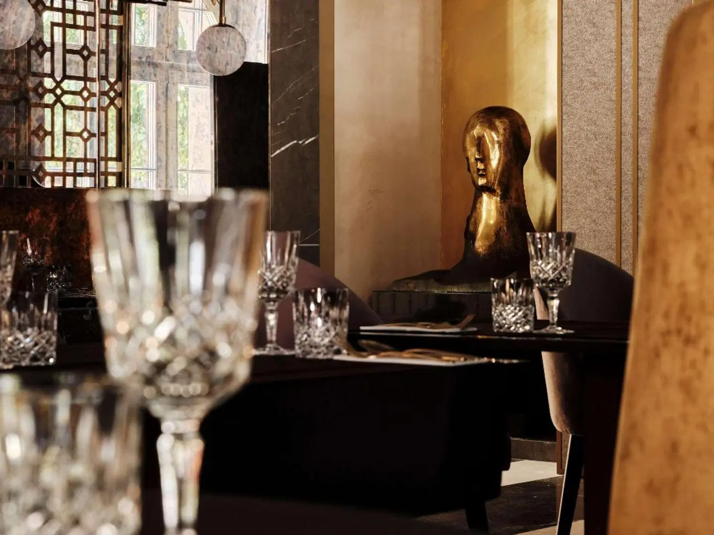 Crown Krakow - Handwritten Collection Personen