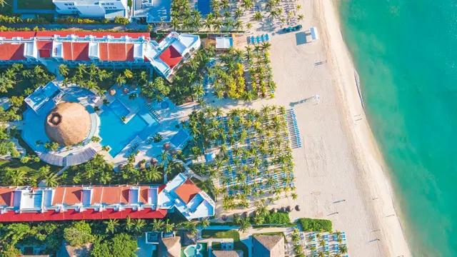 Viva Azteca by Wyndham Pool