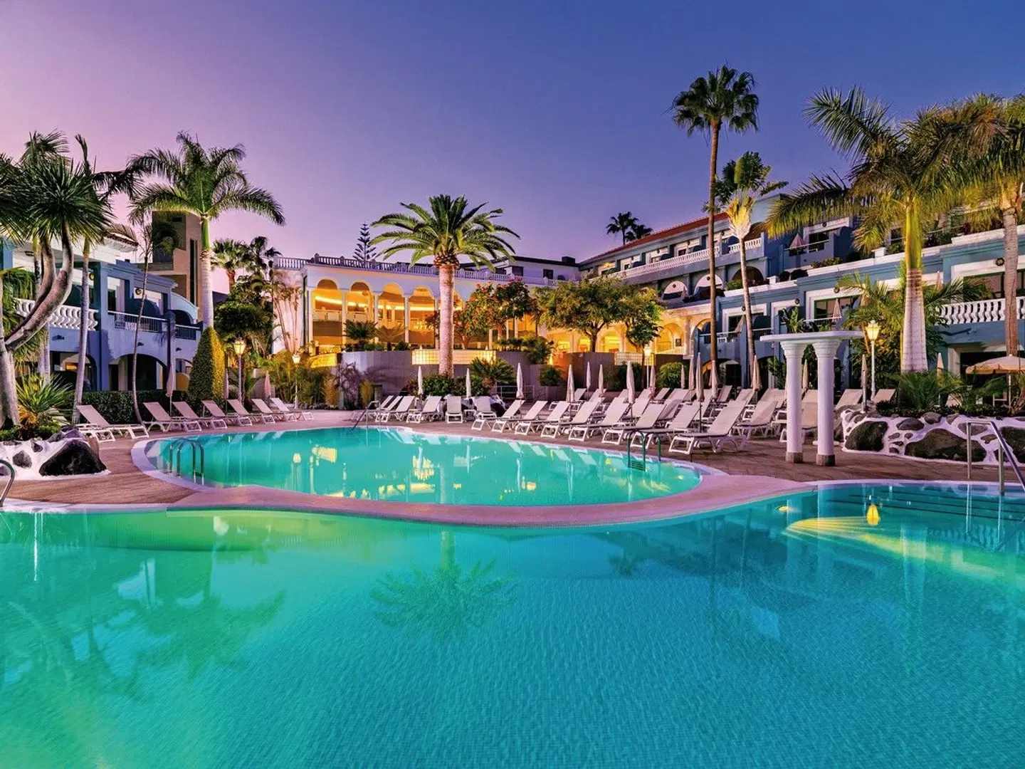 ADRIAN Hoteles Colón Guanahaní Pool