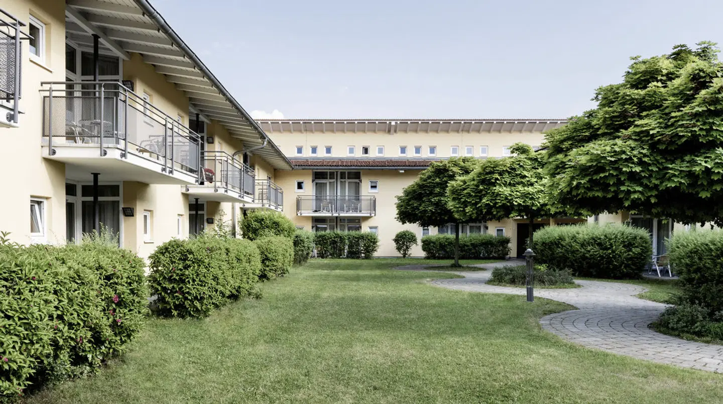 Donna Hotel Klosterhof Aussenansicht