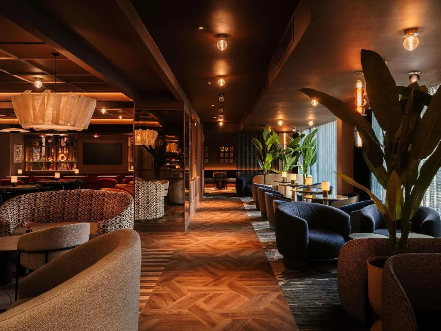 Mercure London Earls Court Lobby