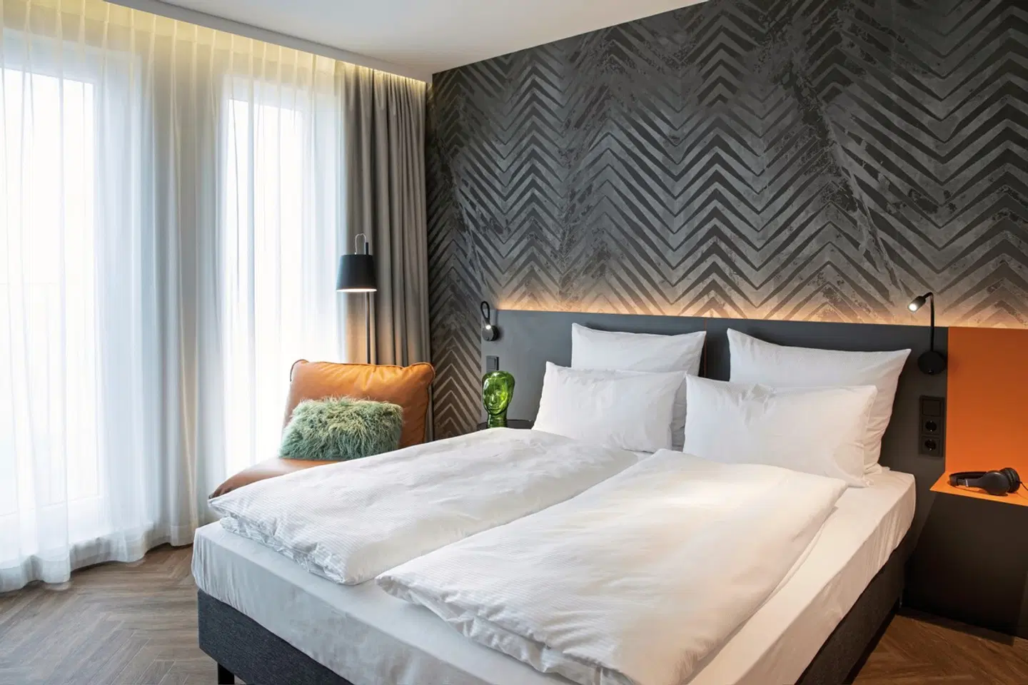 LOGINN Hotel Berlin Airport Wohnbeispiel