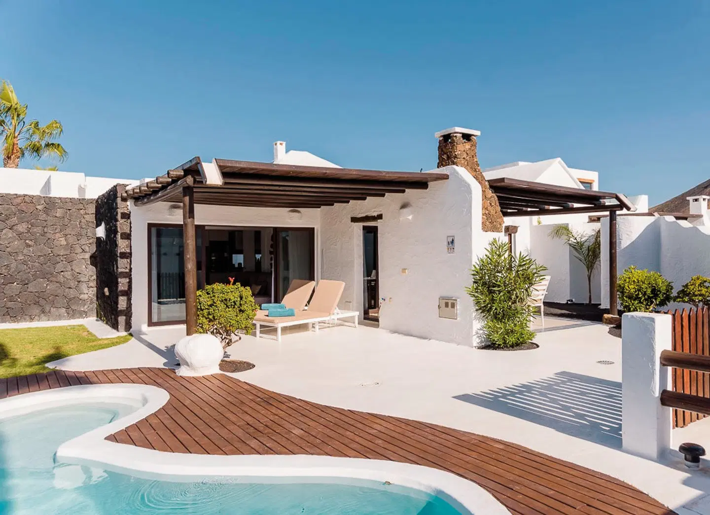 Kamezi Boutique Villas Aussenansicht