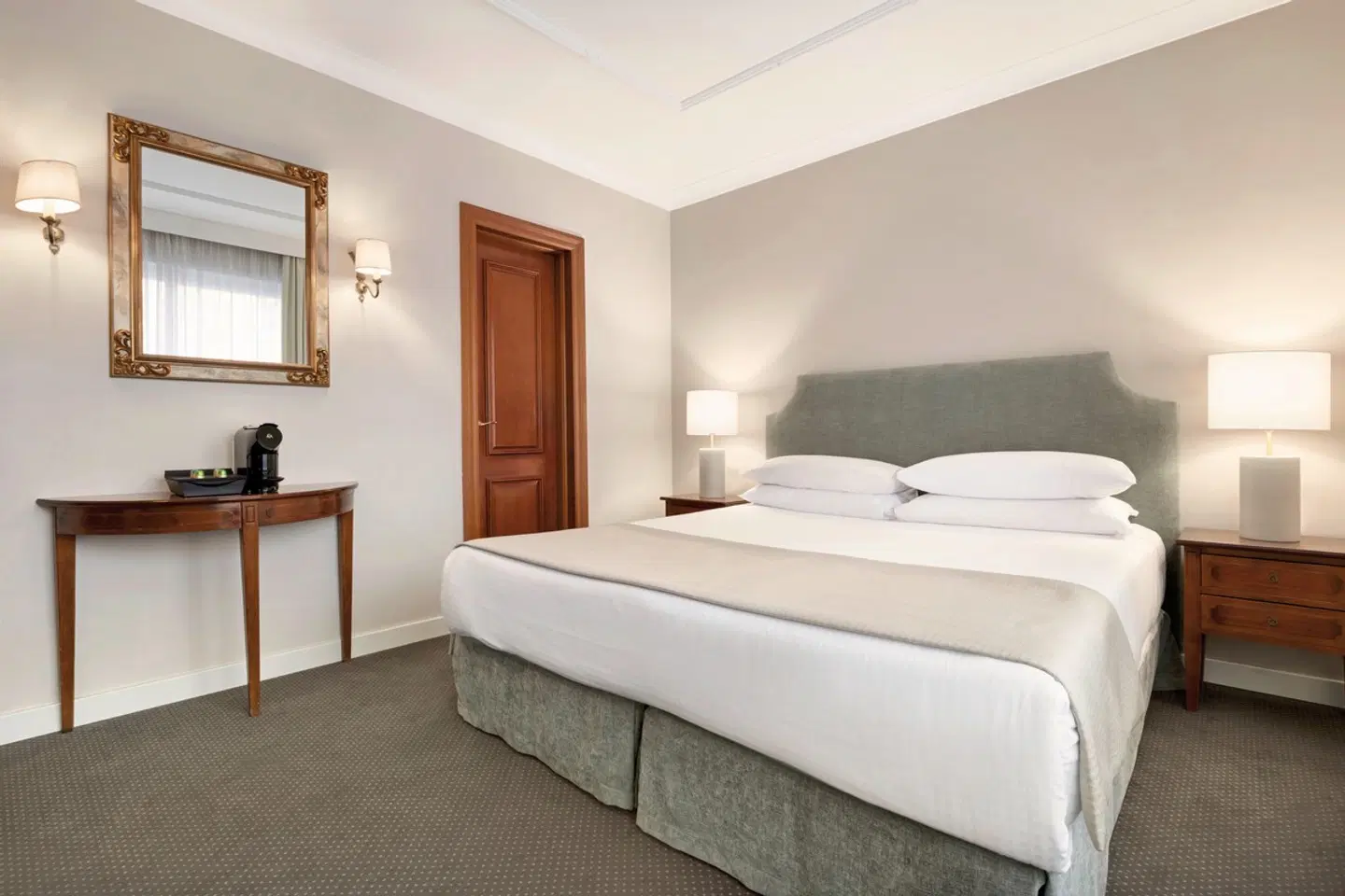 Hotel Avenue Louise Brussels Trademark Collection by Wyndham Wohnbeispiel