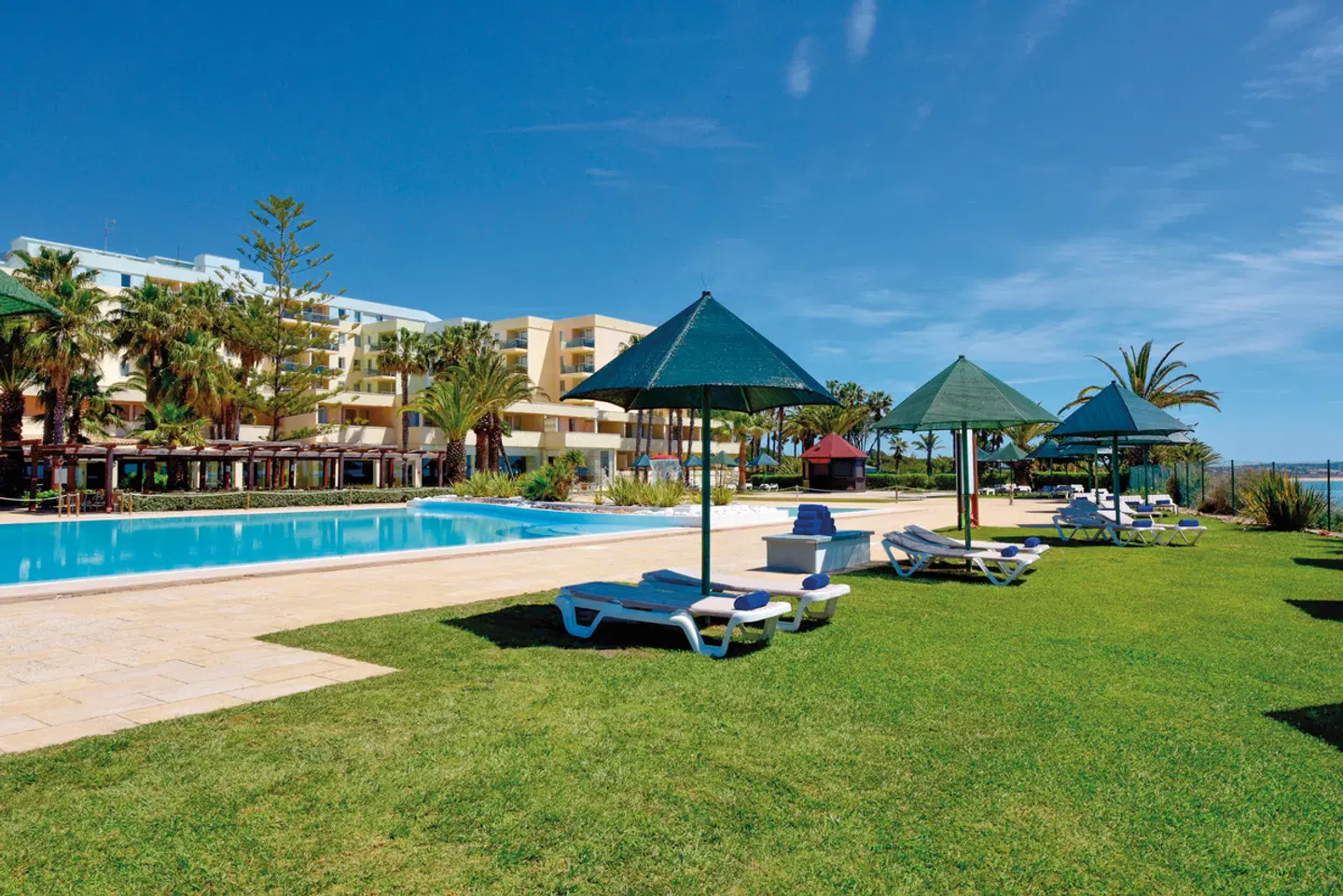 Pestana Viking Beach & Golf Resort Pool