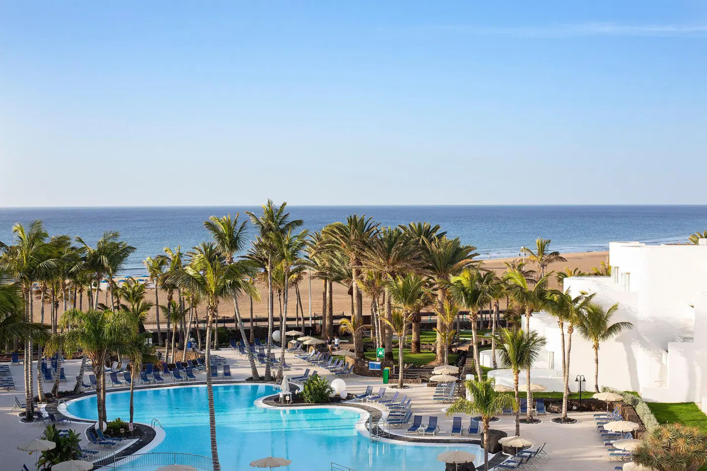 Hipotels La Geria Pool