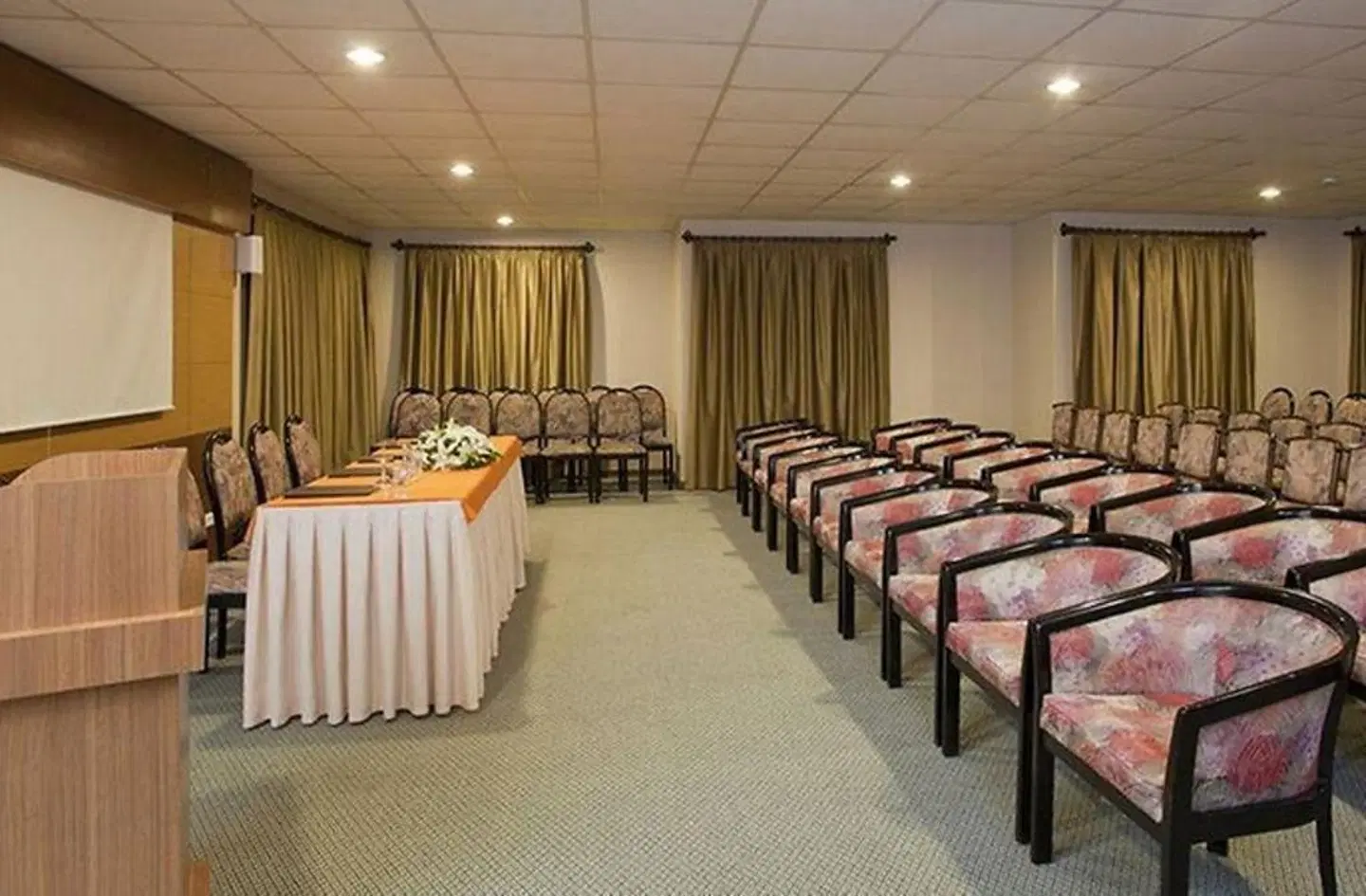 Remi Hotel Konferenz