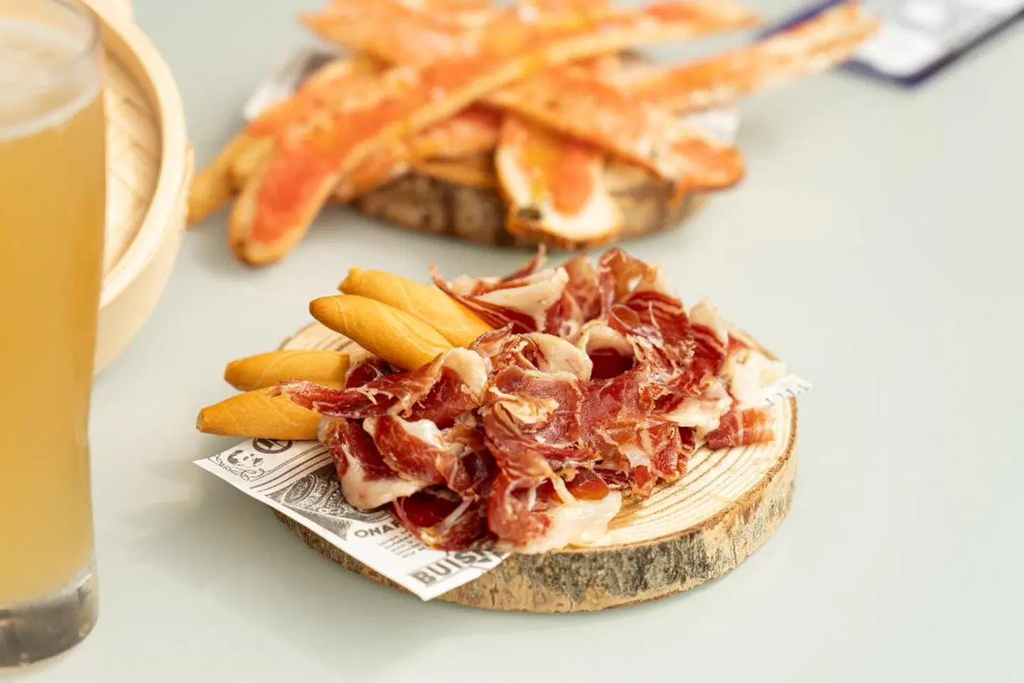 Calipolis Restaurant