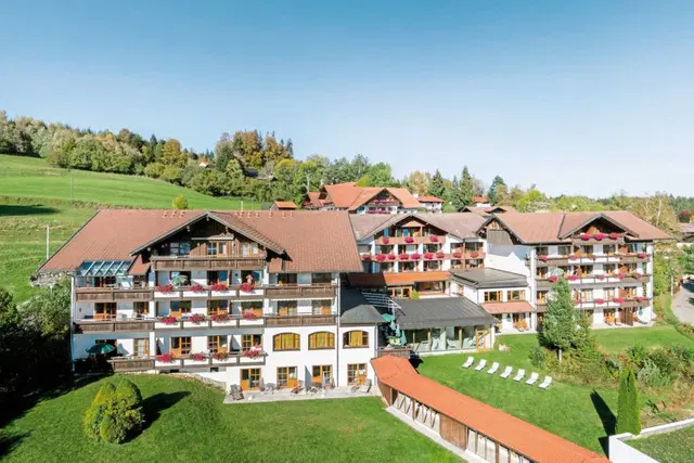 Hartungs Hoteldorf Aussenansicht