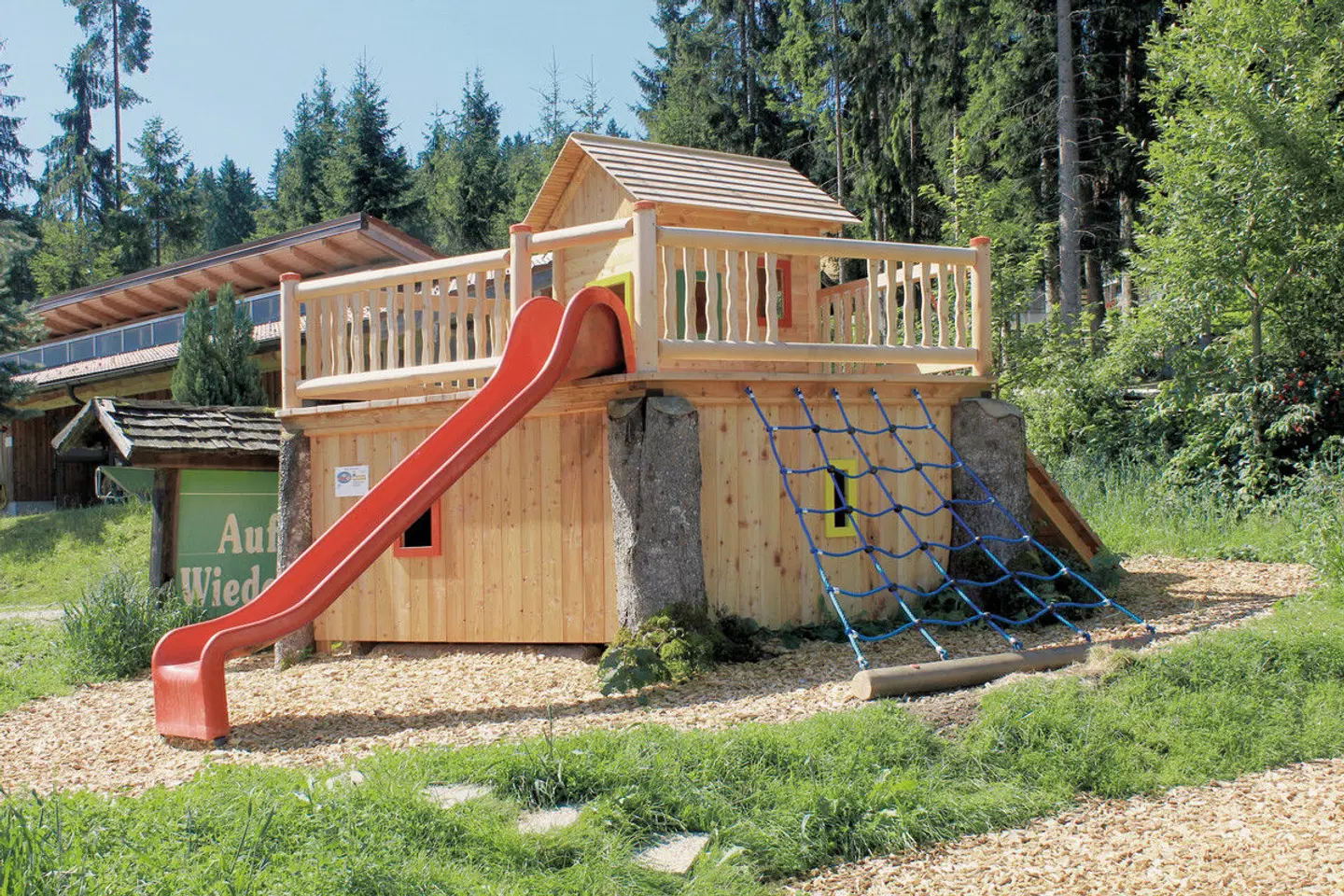 Luzenberg Aussenansicht