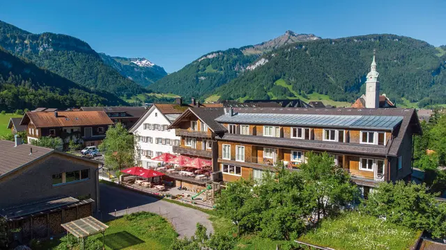 Sonne Bezau - Familotel Bregenzerwald Aussenansicht
