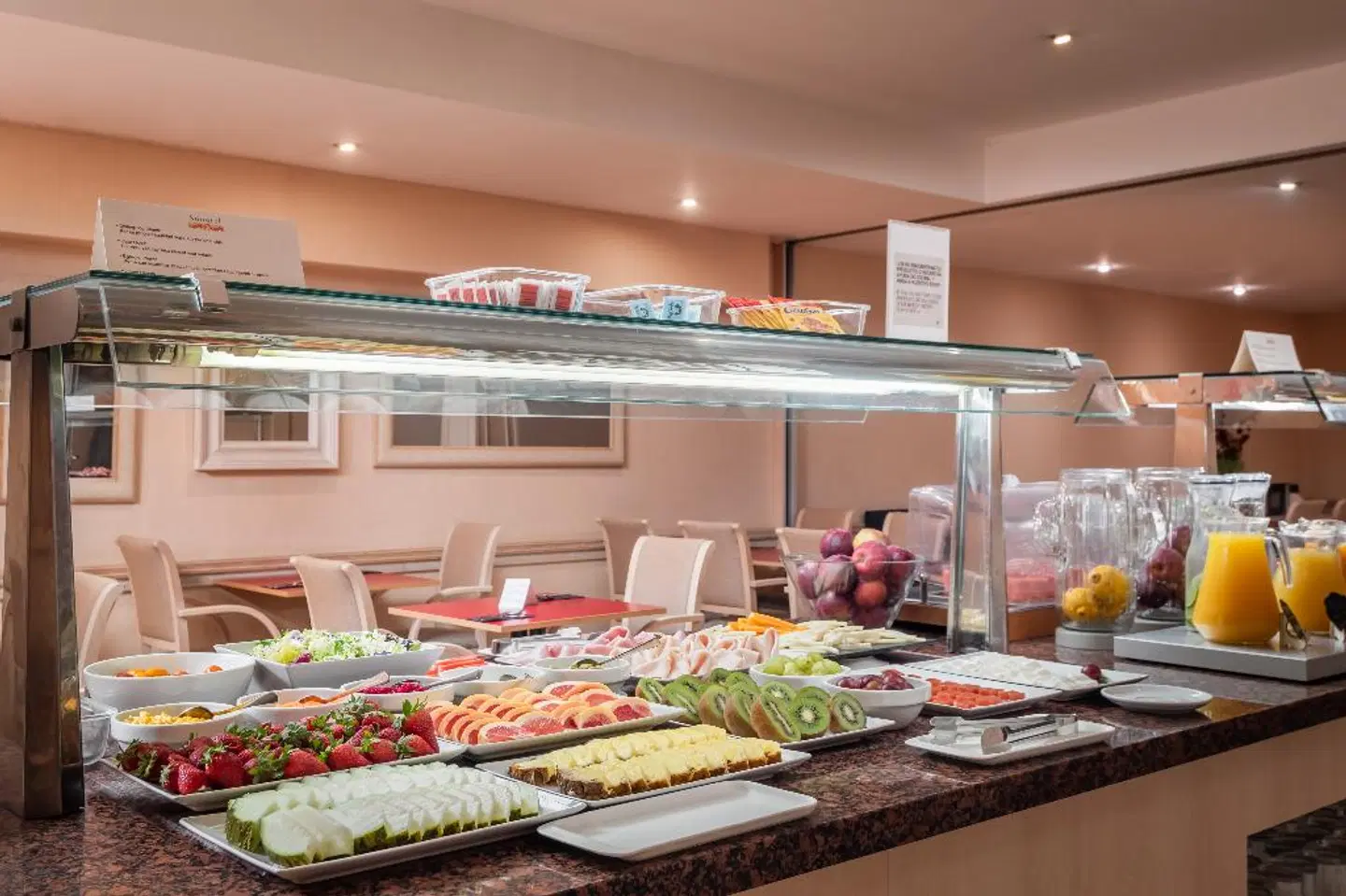 Sunotel Junior Restaurant