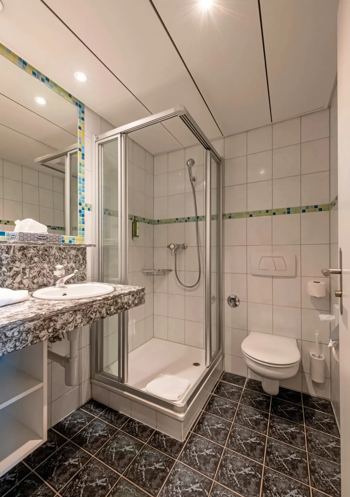 Victoria Lauberhorn Wengen, a Faern Collection Hotel Badezimmer