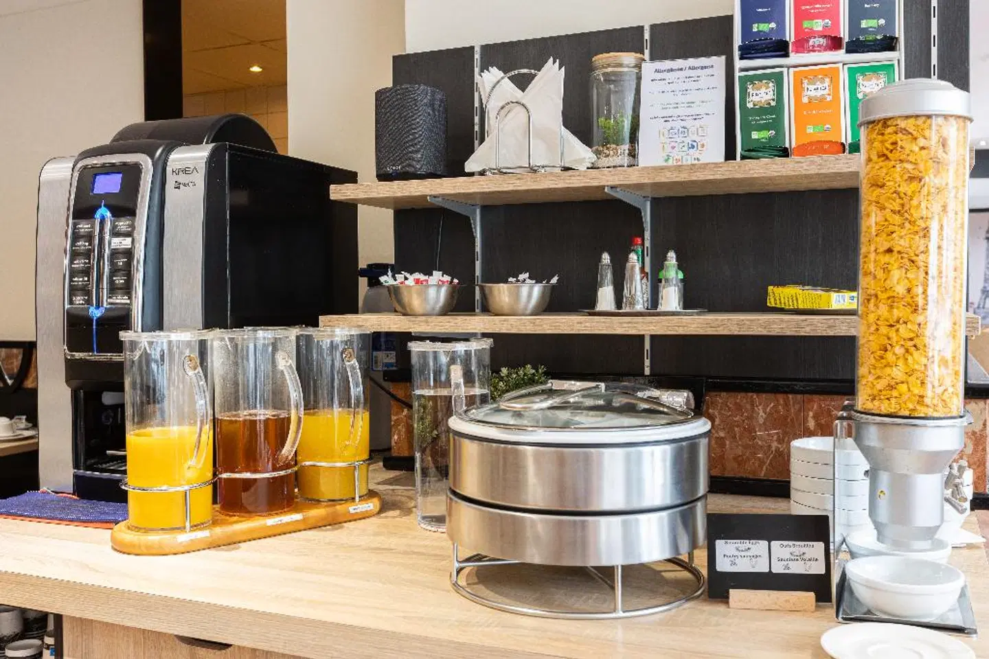 Opera Lafayette Lobby