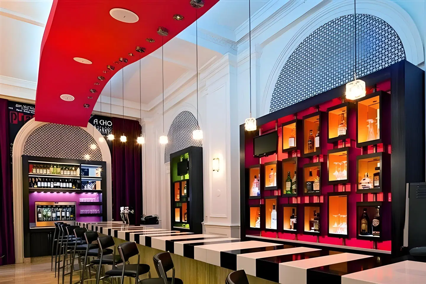 Hotel Indigo Atlanta Midtown Lobby