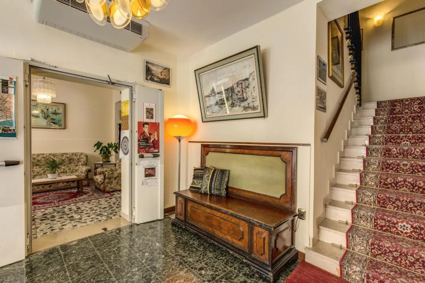 Venice Maggior Consiglio Lobby