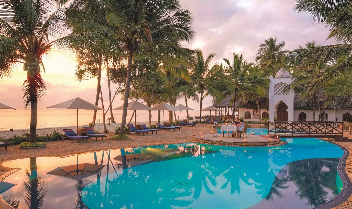 Sultan Sands Island Resort Pool