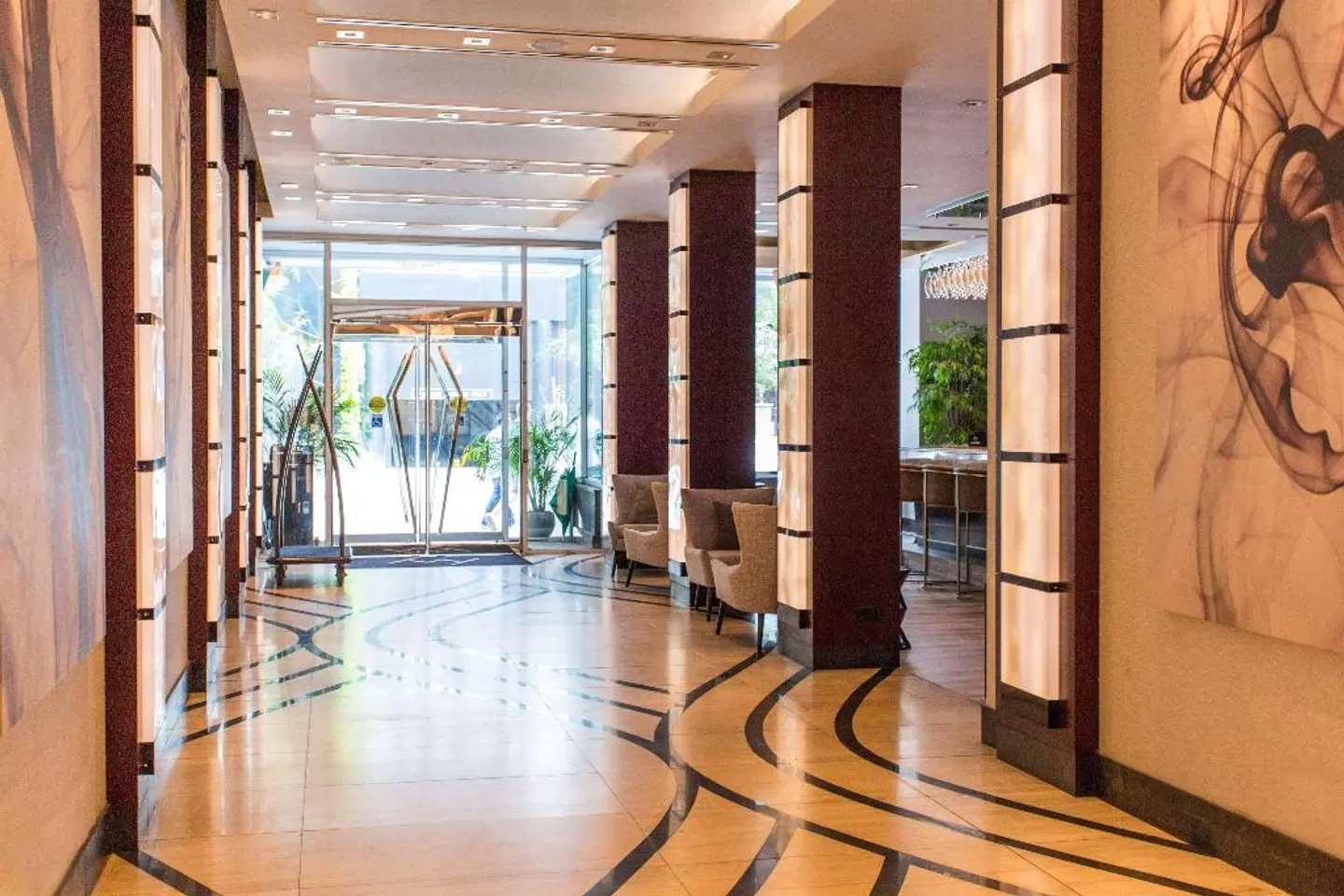 Ivy Boutique Hotel Lobby