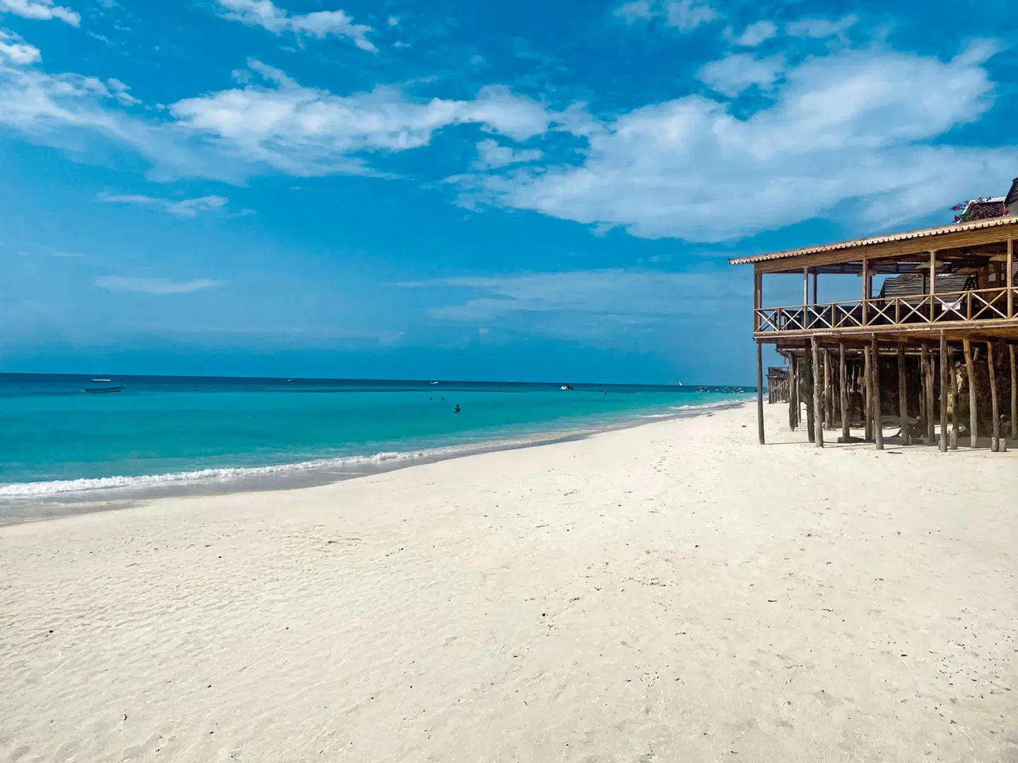 AHG Hisia Nungwi Experience Strand