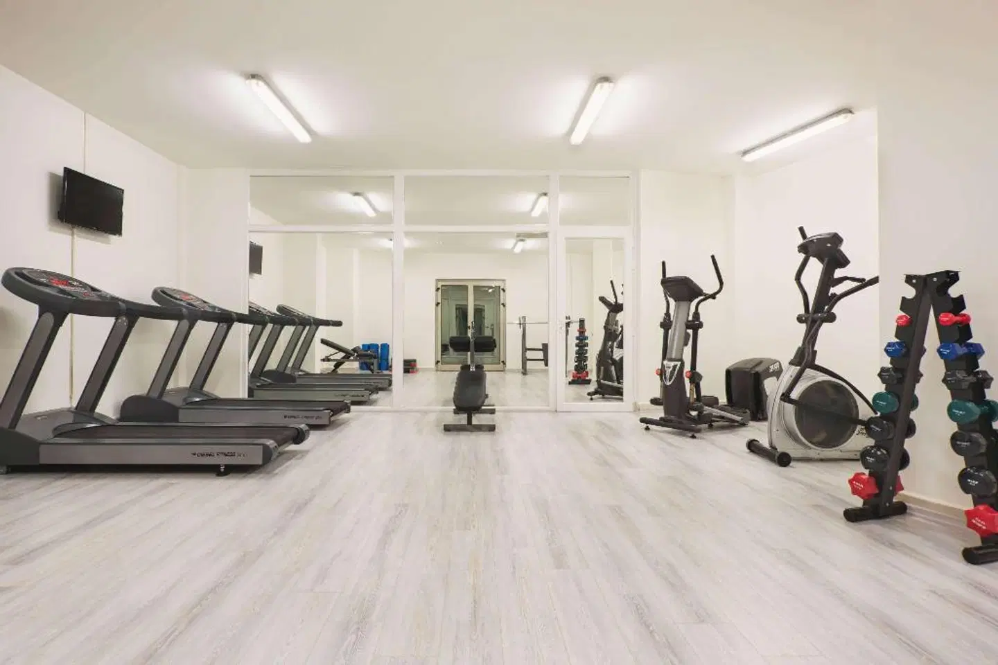 Ramada Hotel & Suites by Wyndham Kusadasi Sport und Entertainment