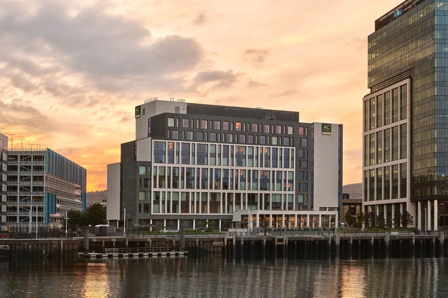 AC Hotel by Marriott Belfast Aussenansicht