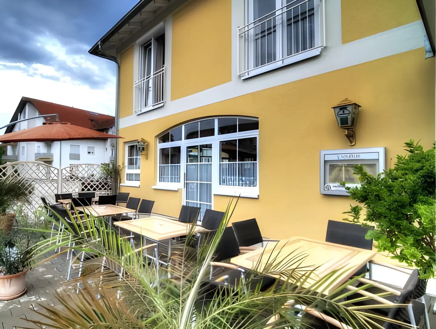 Apollon Terrasse