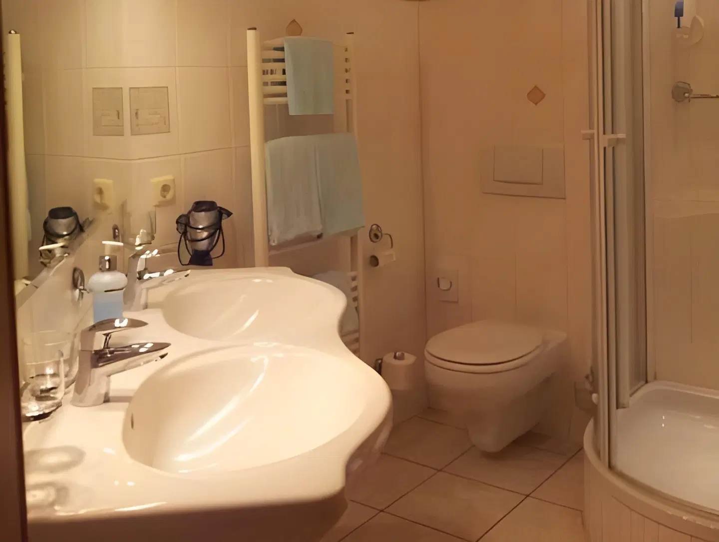 Herberger Gasthaus- Badezimmer