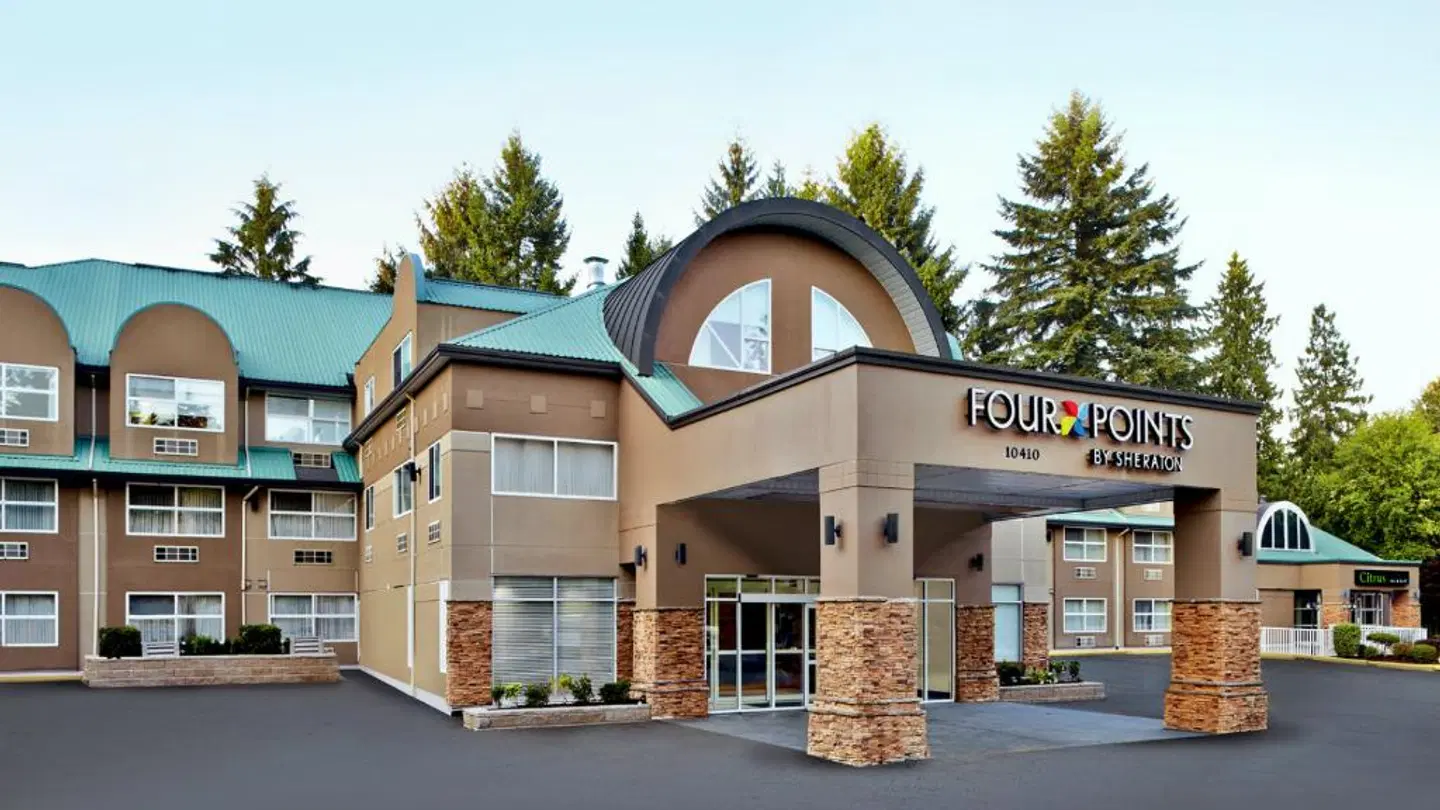 Four Points by Sheraton Surrey EXTERIOR