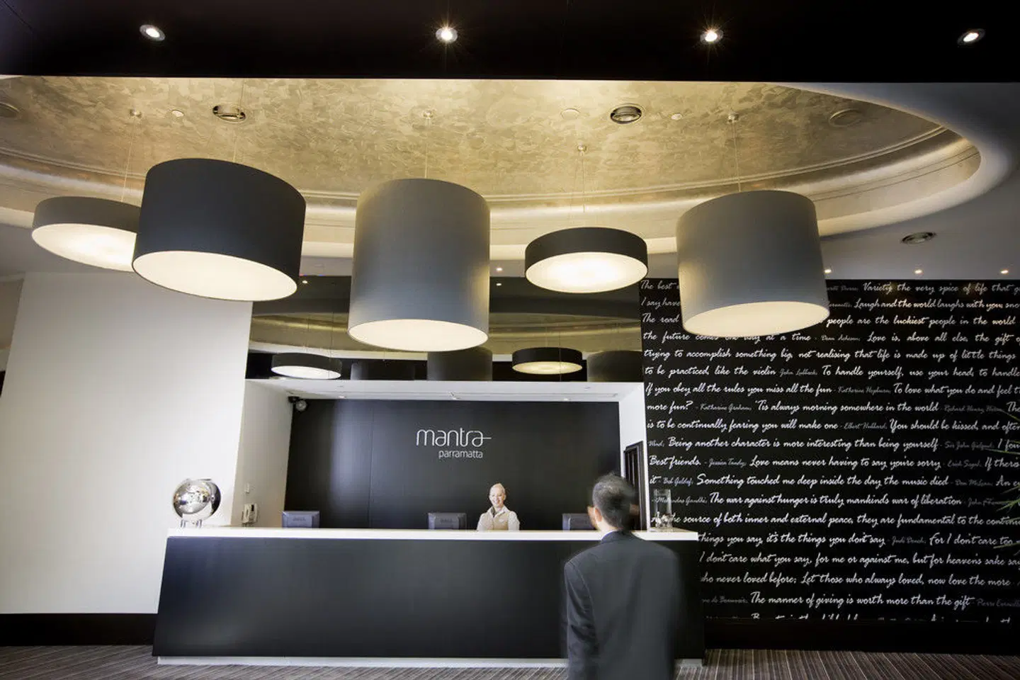 Mantra Parramatta LOUNGE_LOBBY
