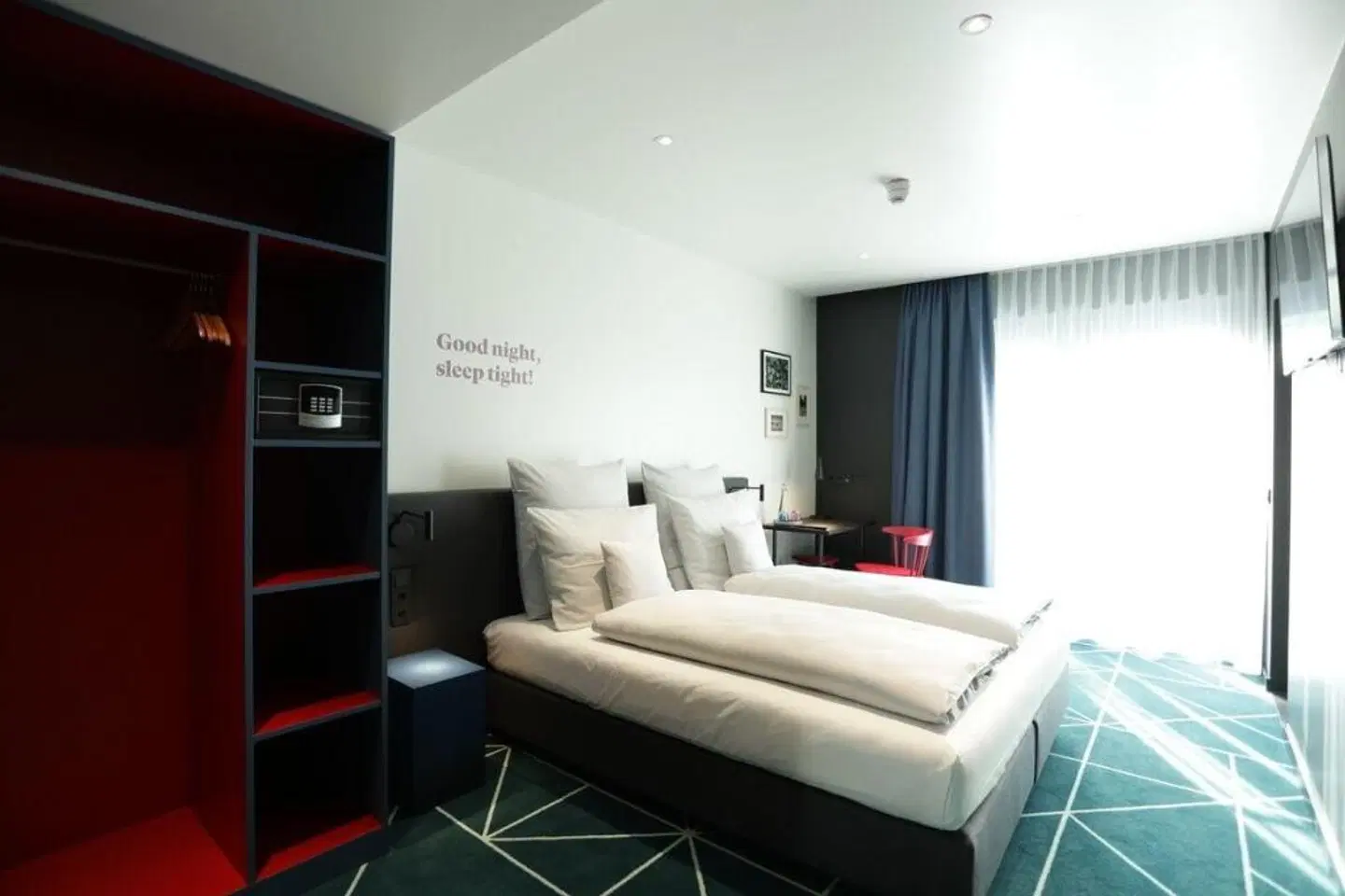 Sander Hotel ROOM_EXAMPLE