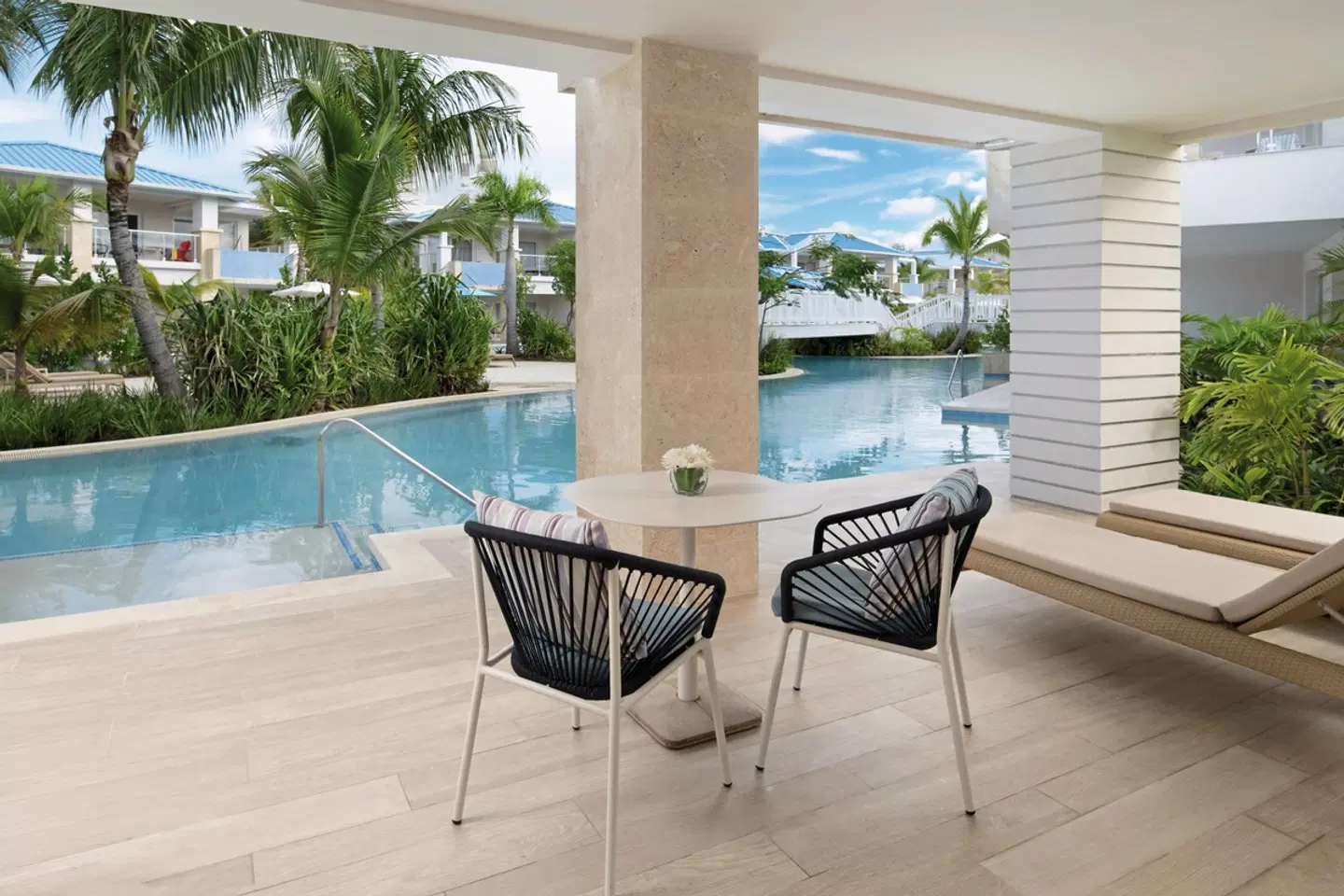 Dreams Cap Cana Resort & Spa Hallenbad