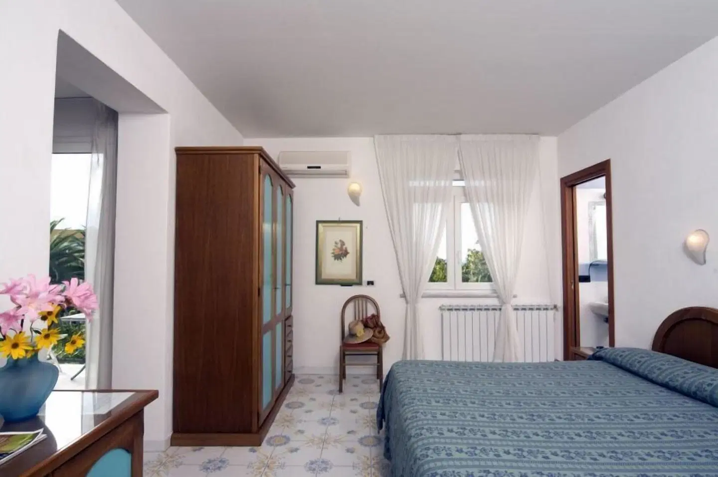 Gemma ROOM_EXAMPLE