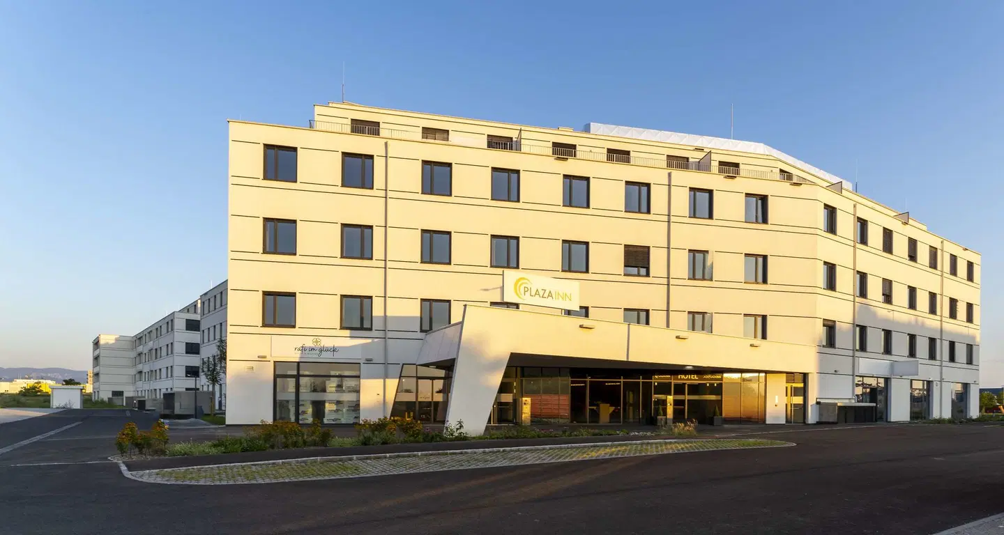 PLAZA INN Wiener Neustadt, BW Signature Collection EXTERIOR