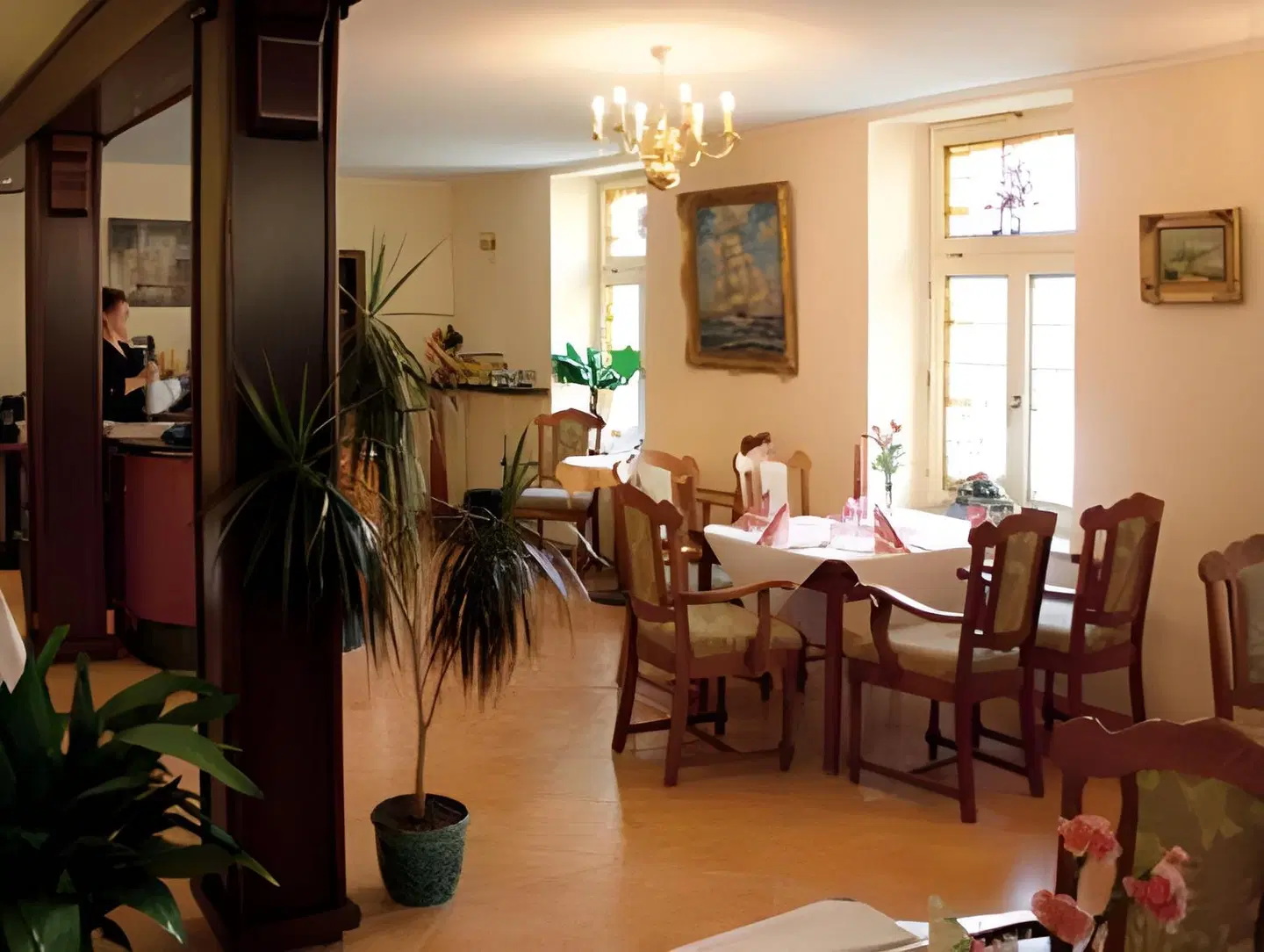 Maximilian Restaurant