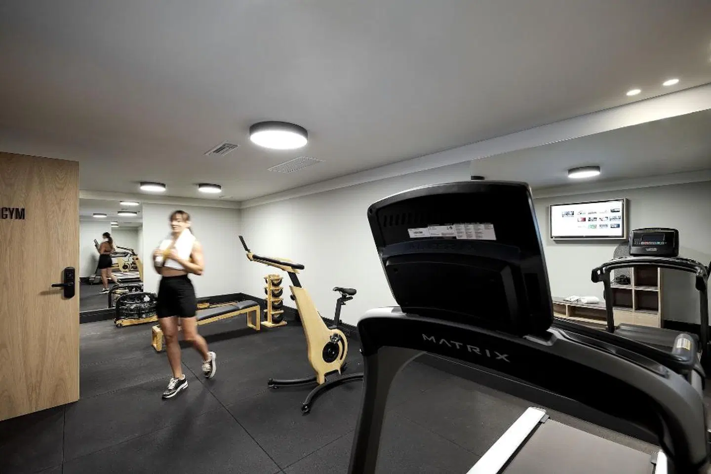 THIRTYNINE SPORTS_AND_LEISURE
