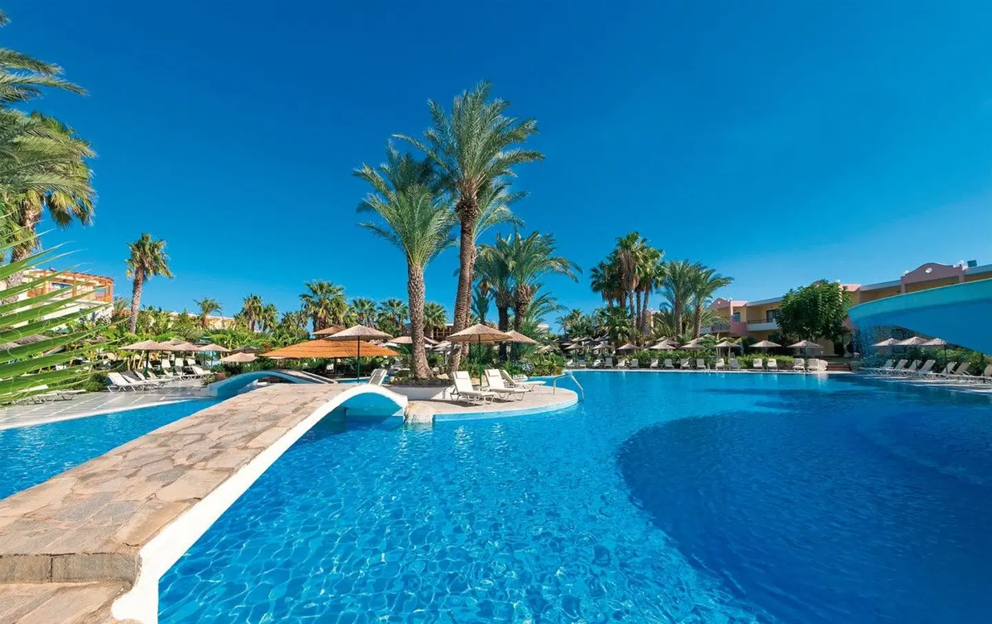 Atrium Palace Thalasso Spa Resort & Villas OUTDOOR_POOL