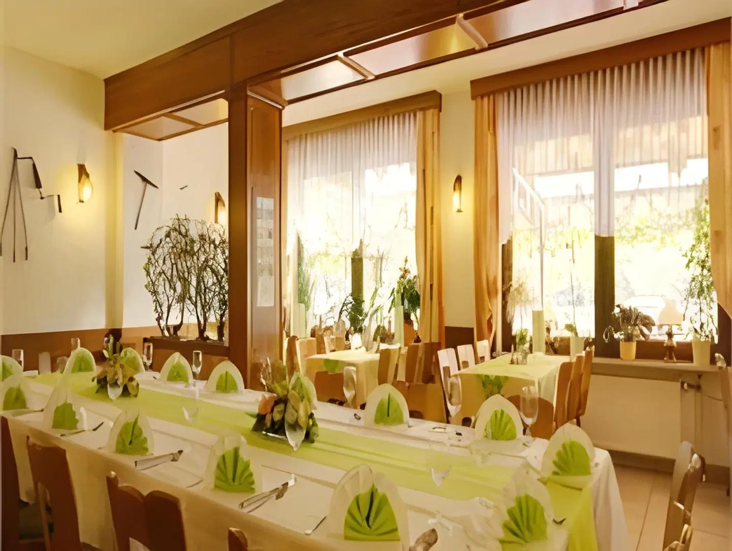 Ley Hotel Restaurant