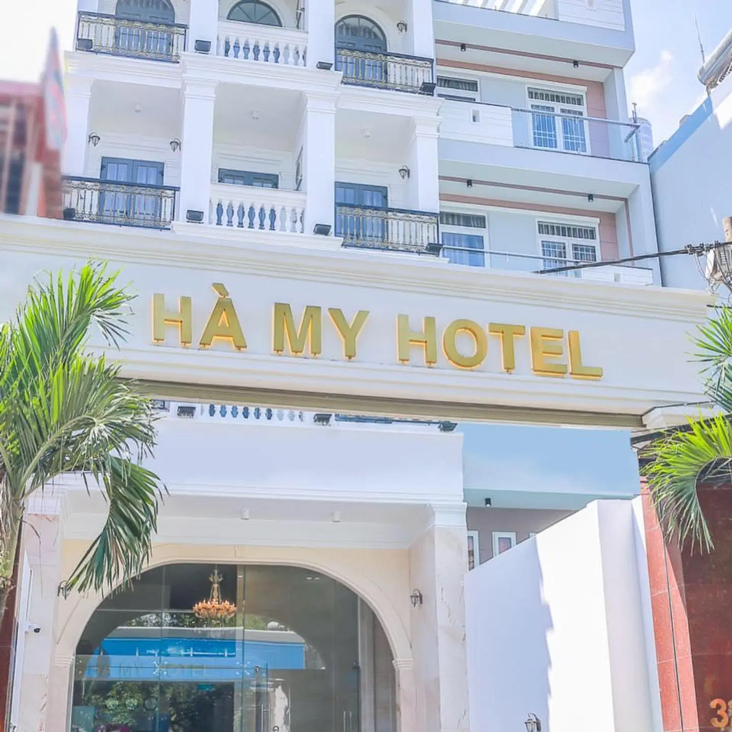 Ha My Hotel EXTERIOR