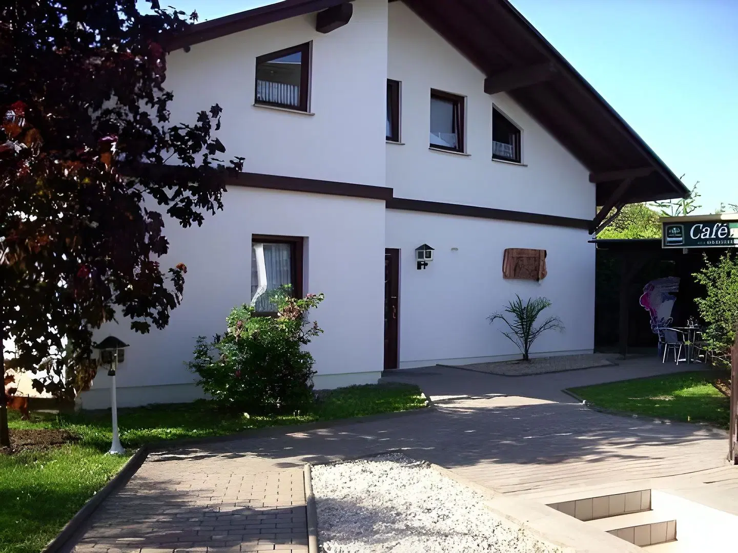 Hoyer EXTERIOR