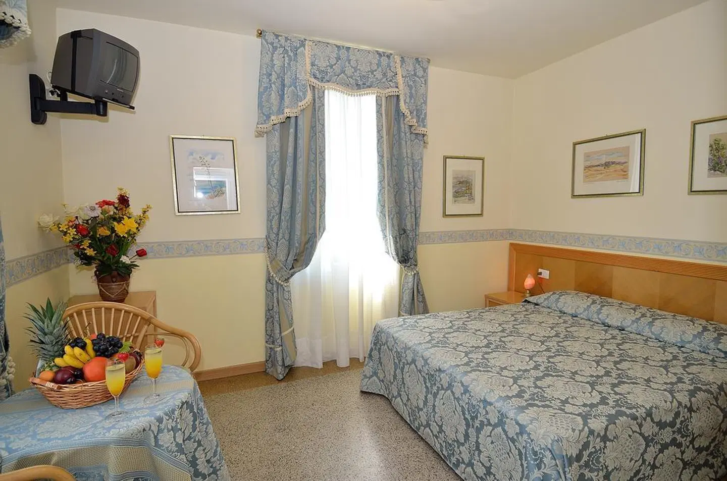 Villa Angelica ROOM_EXAMPLE