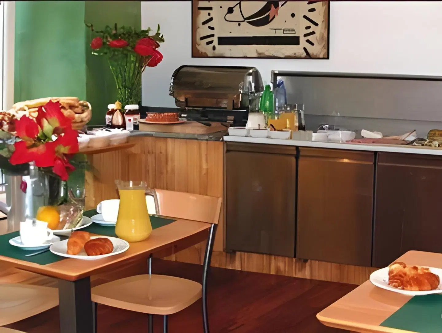 le Grillon Restaurant