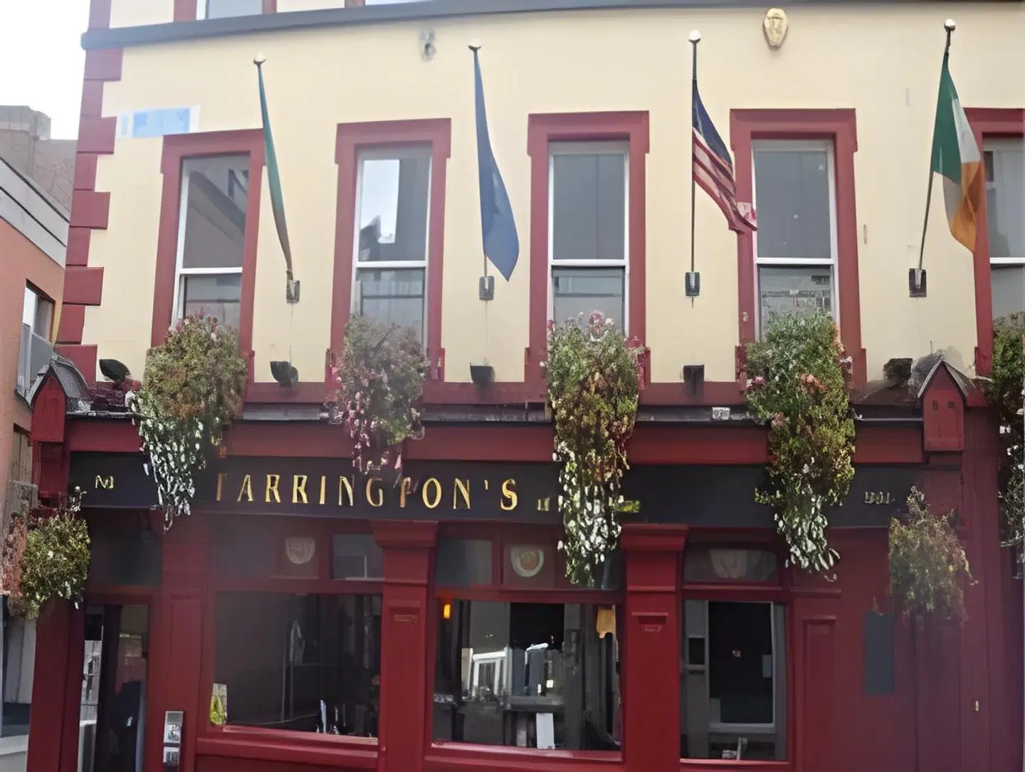 Farringtons of Temple Bar EXTERIOR