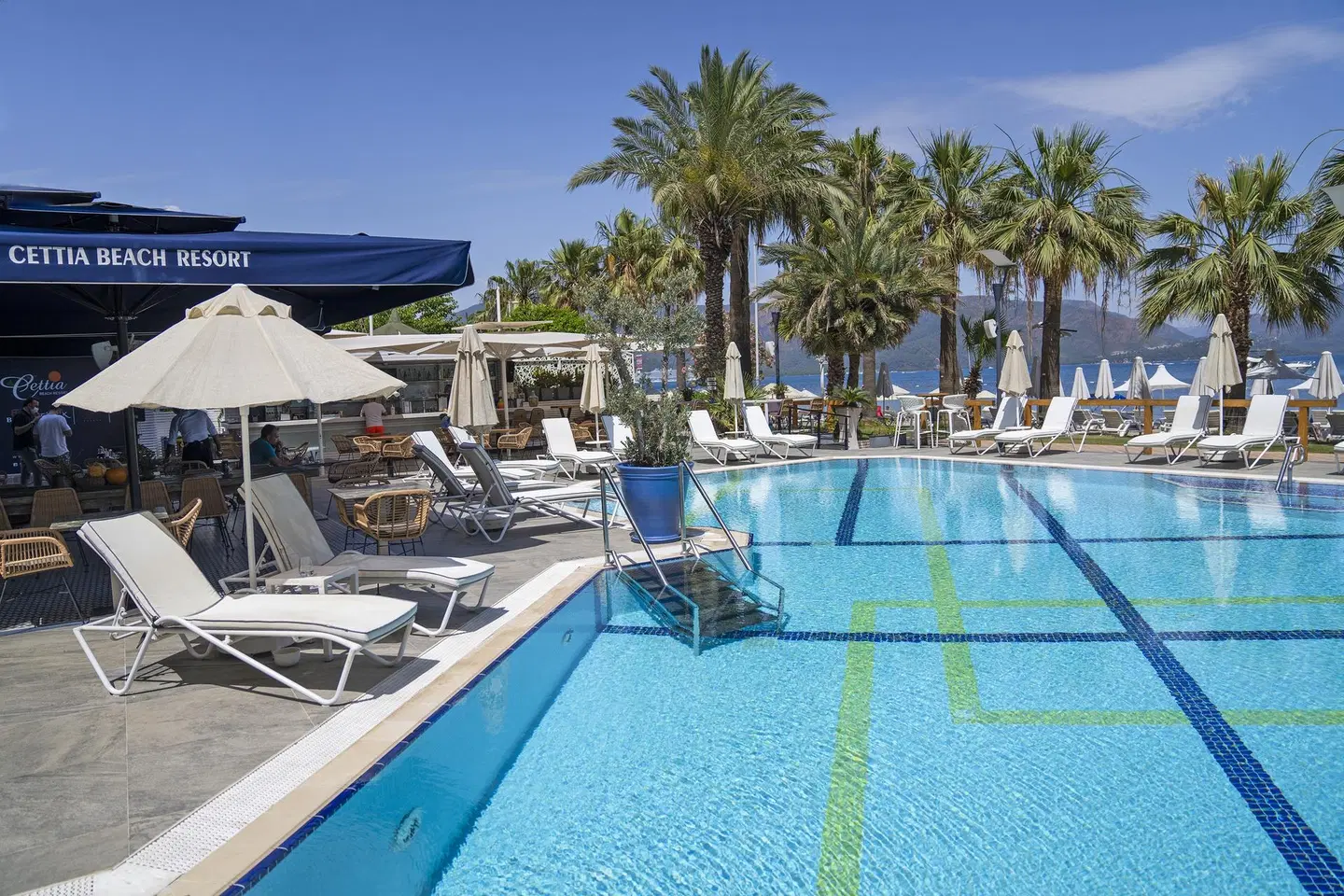 Cettia Beach Resort OUTDOOR_POOL