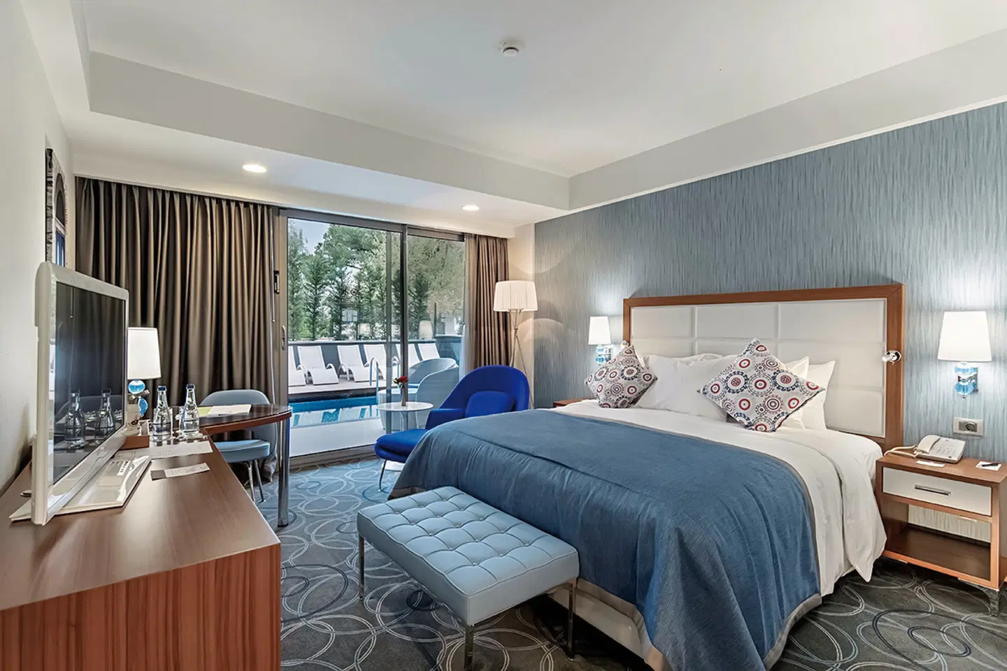 Double Tree by Hilton Kusadasi ROOM_EXAMPLE