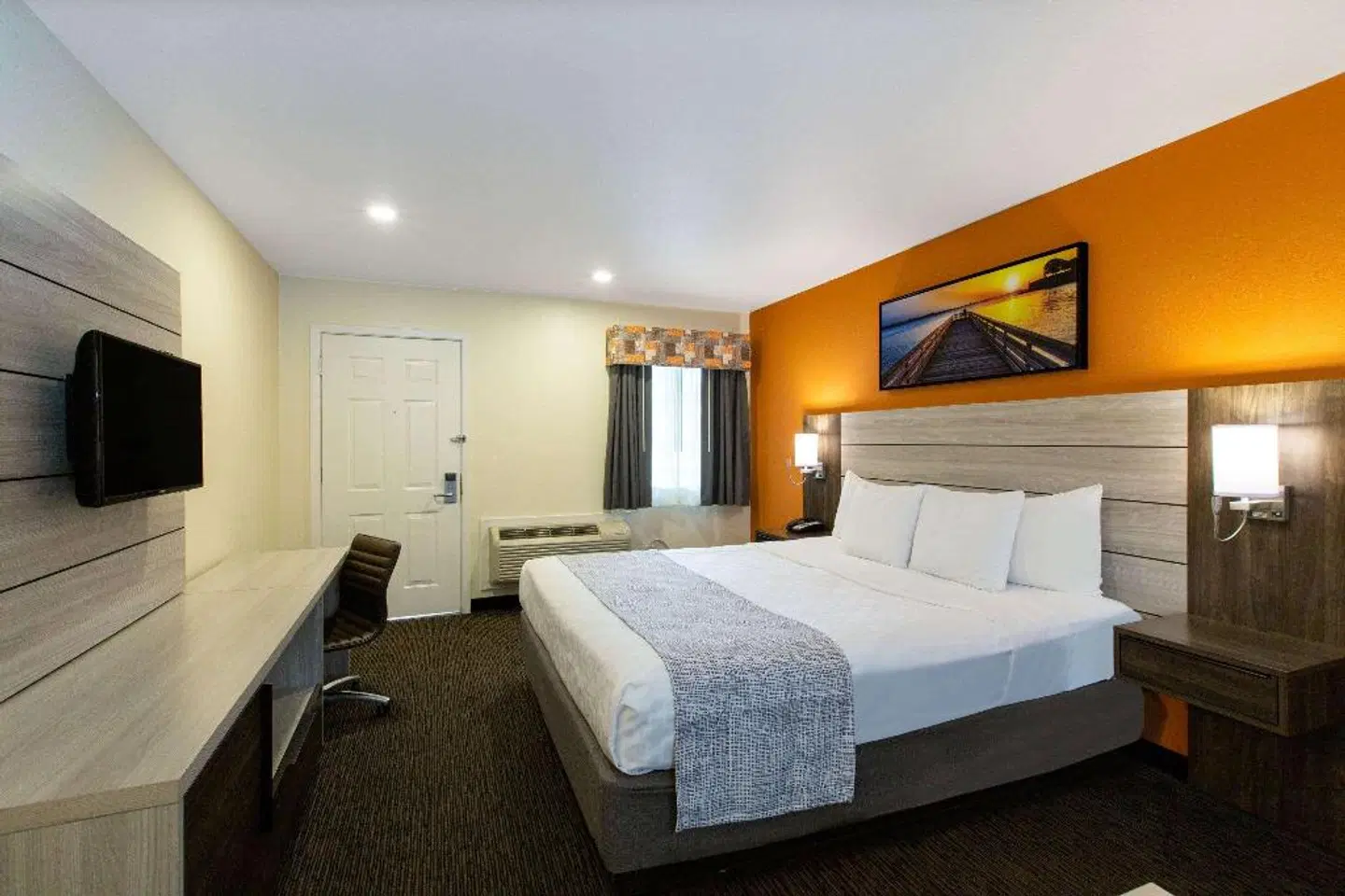 Days Inn by Wyndham Monterey-Fisherman's Wharf Aquarium ROOM_EXAMPLE