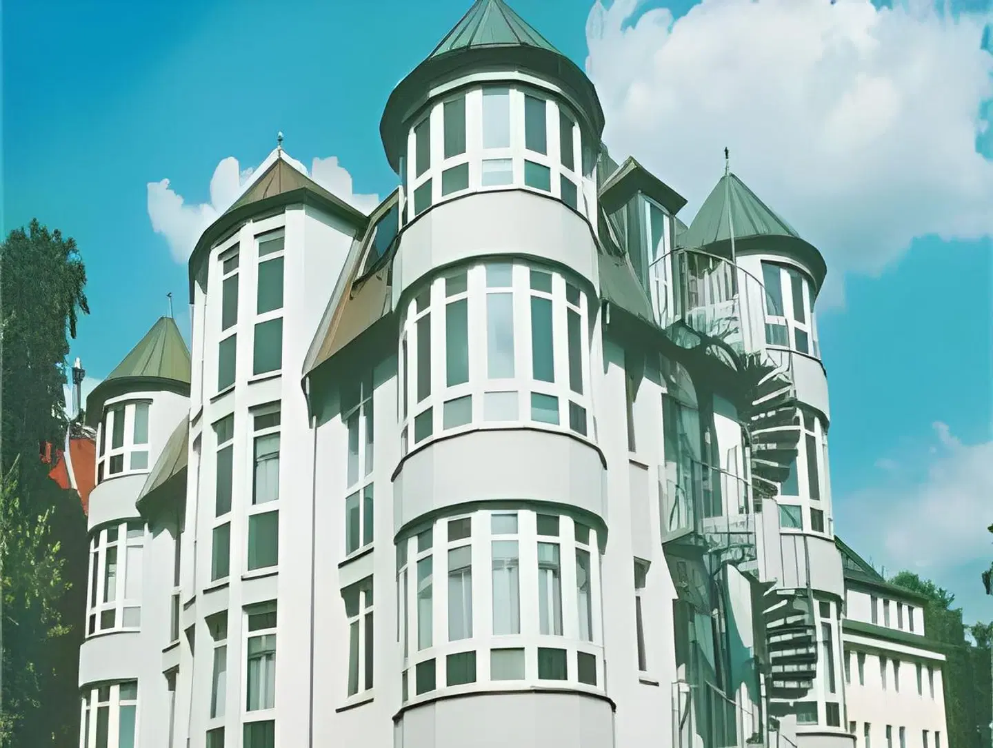 Atlantic EXTERIOR